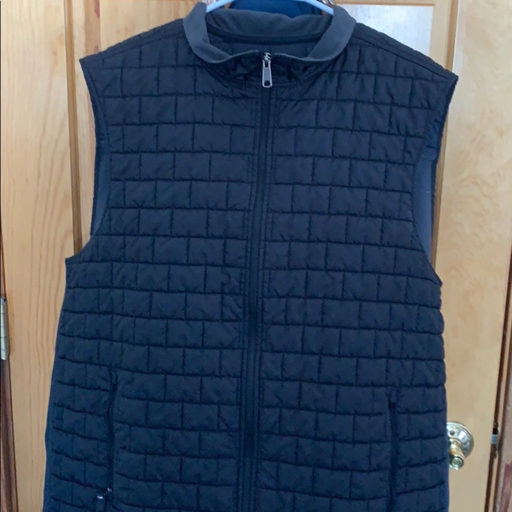 Duluth men’s vest